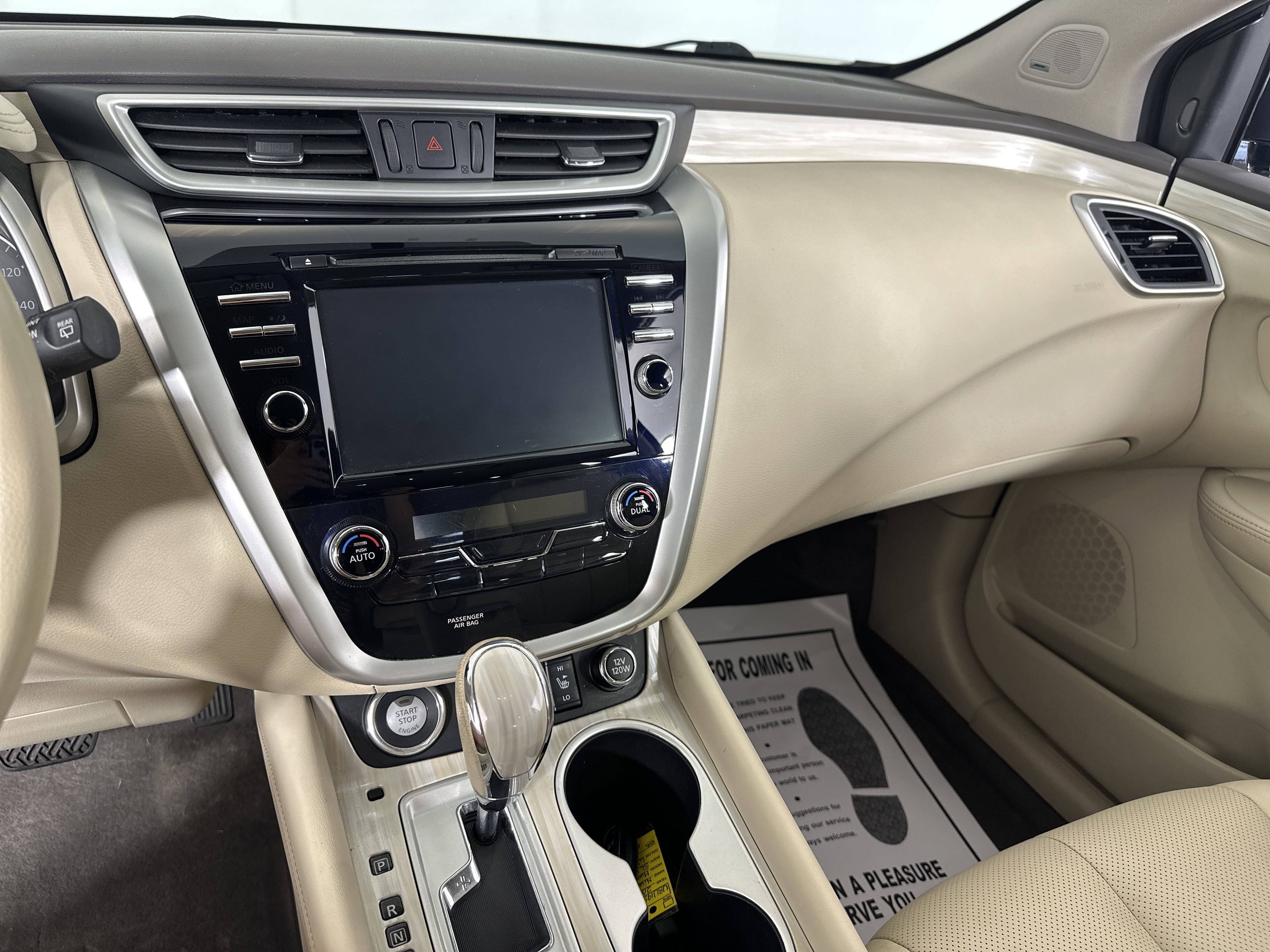 2017 Nissan Murano SL photo 3