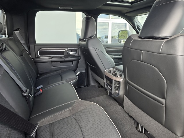 2026 Ram 2500 Laramie photo 25