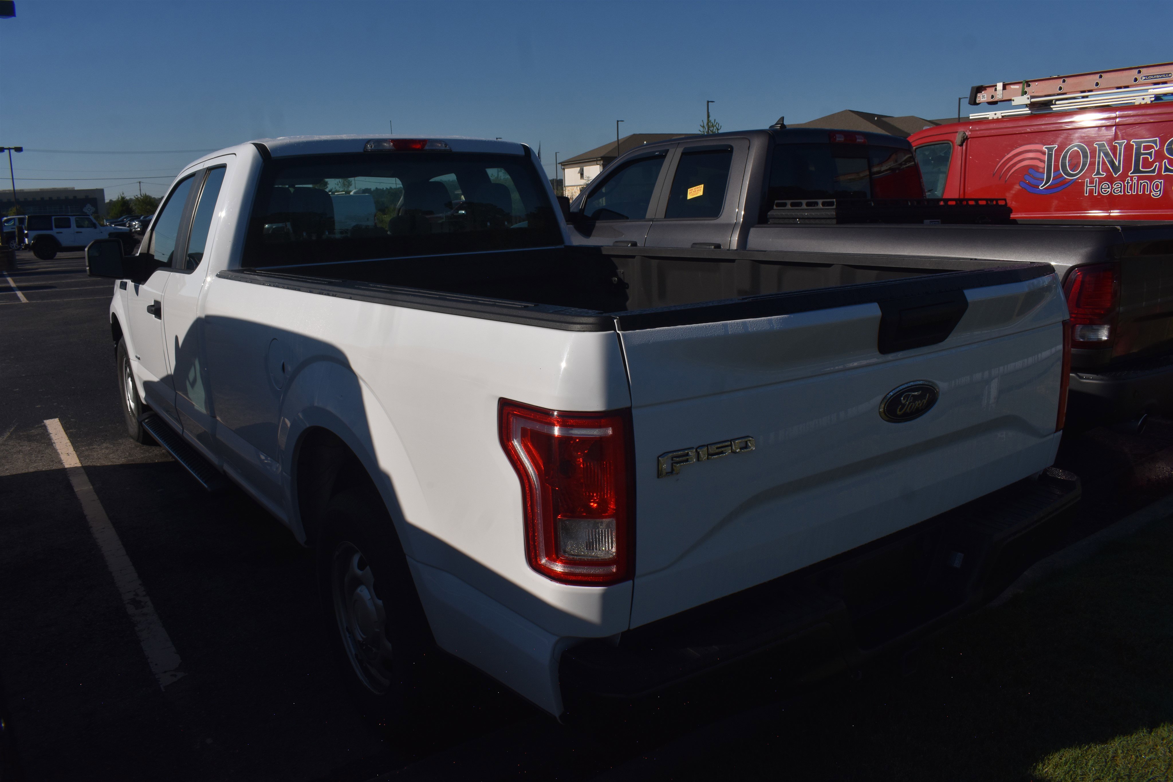 2016 Ford F-150 XL photo 4