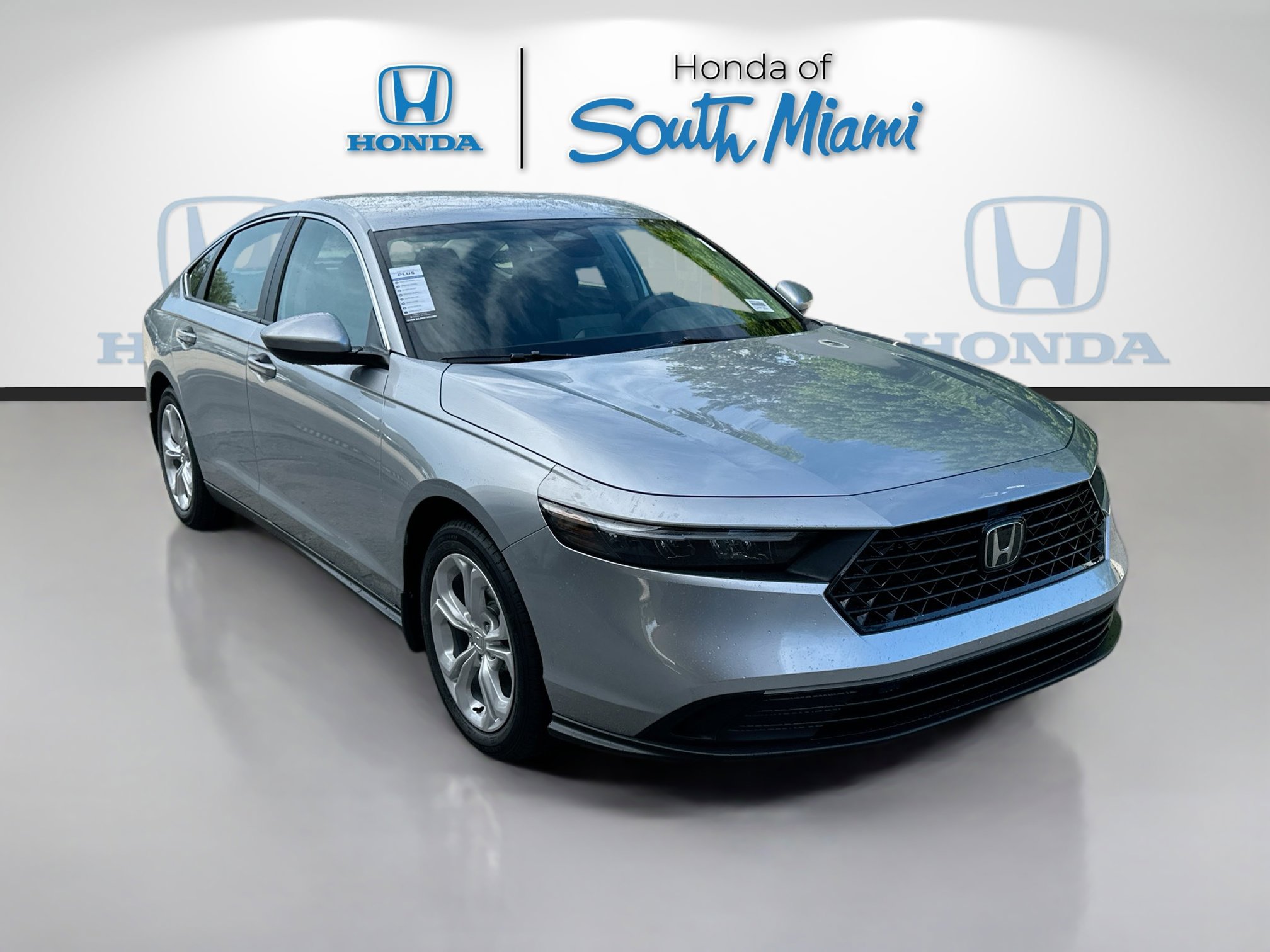 2025 Honda Accord LX's photo