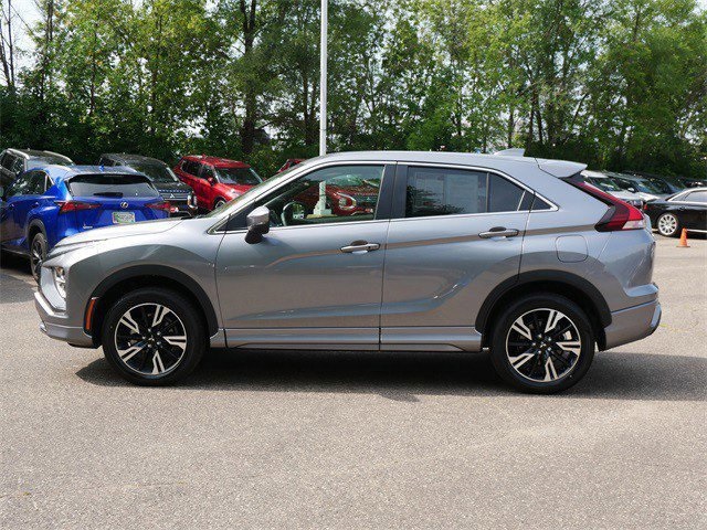 2025 Mitsubishi Eclipse Cross SEL photo 4