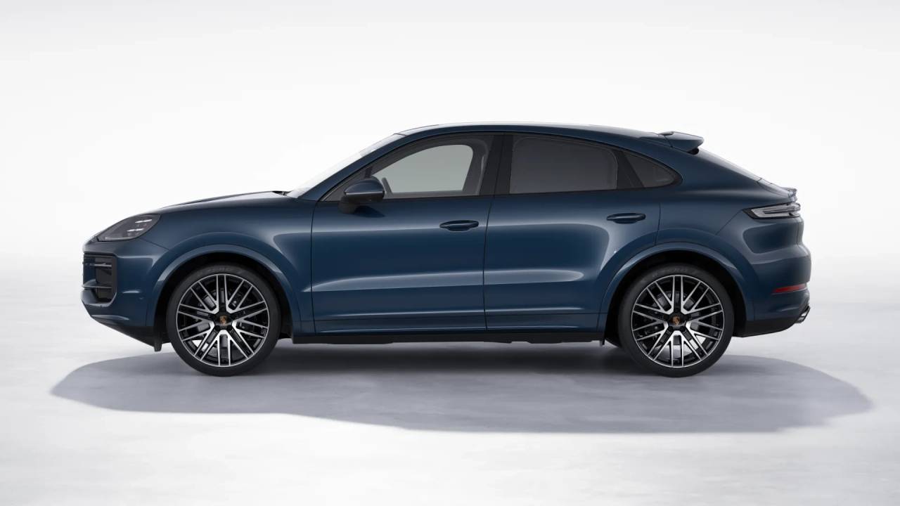 2025 Porsche Cayenne Coupe photo 2