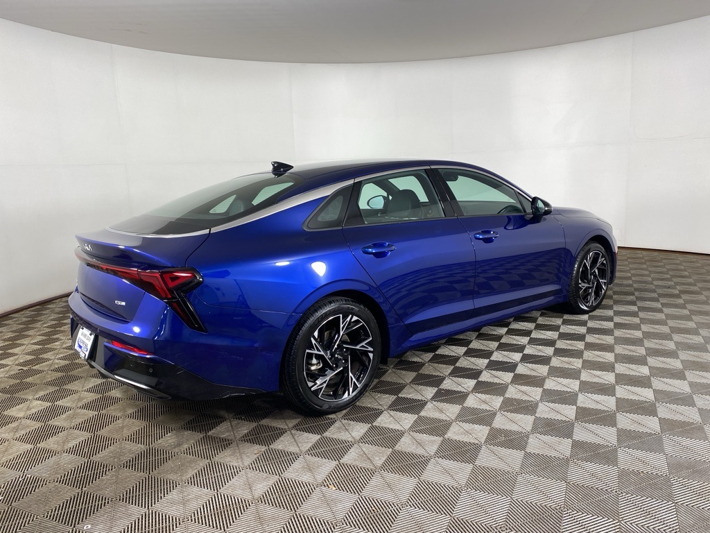 2025 Kia K5 GT-Line photo 4