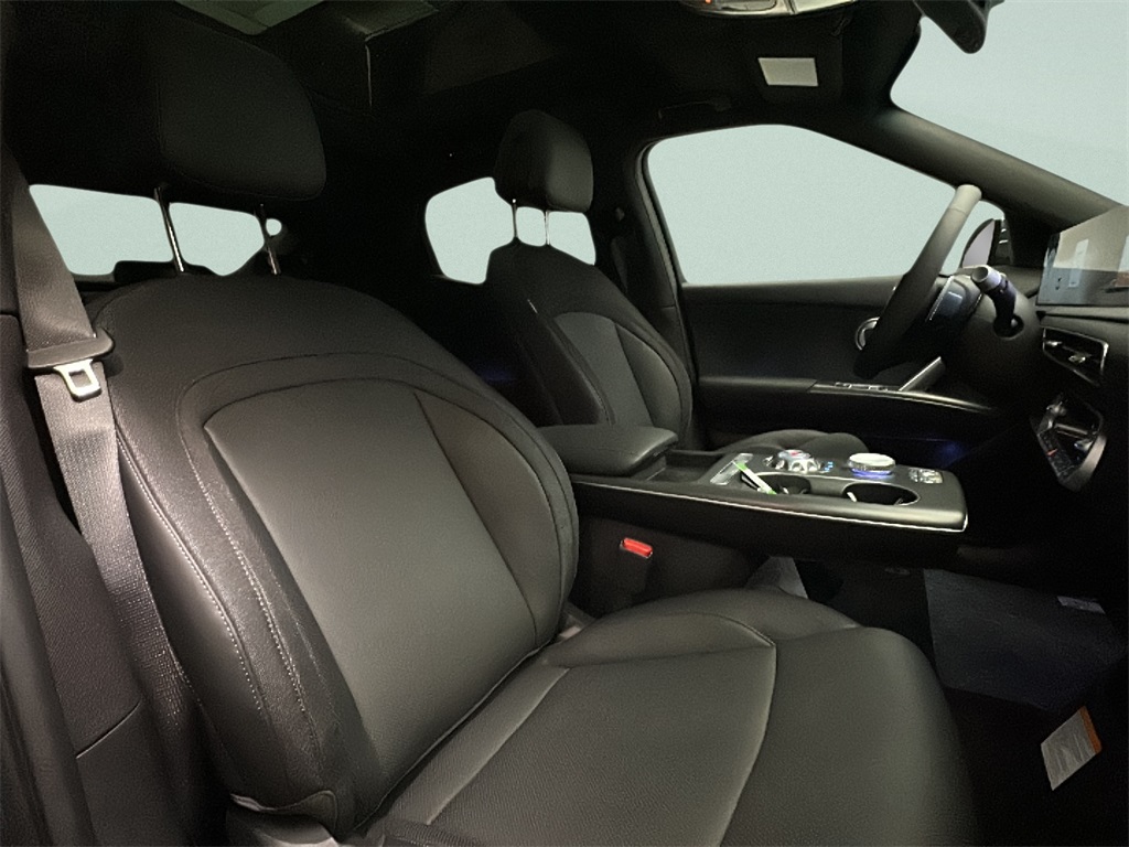 2026 Genesis GV60 AWD photo 10