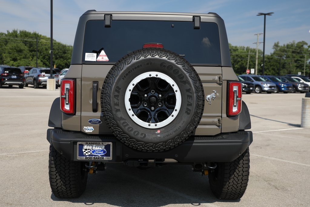 2025 Ford Bronco Badlands photo 12