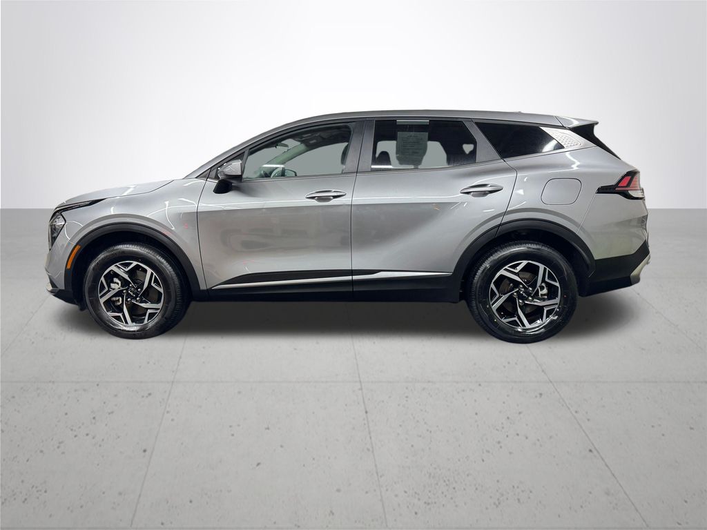 2023 Kia Sportage LX photo 2