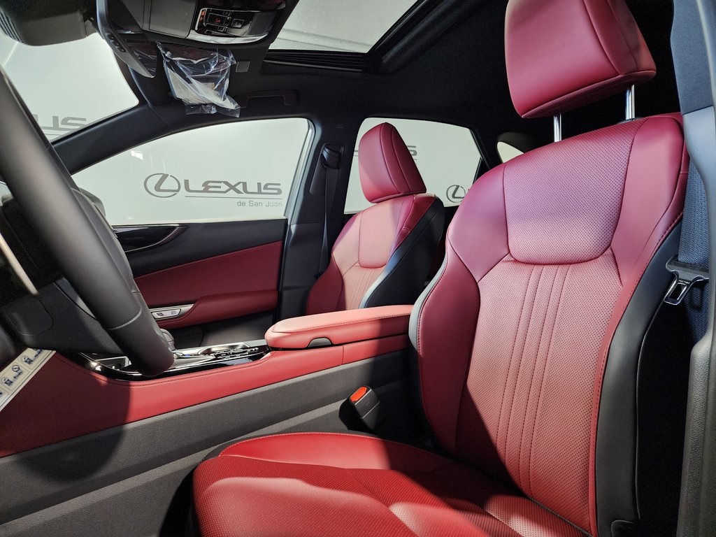 2025 Lexus NX 350 photo 12