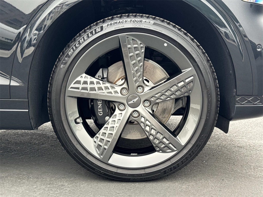 2025 Genesis GV70 3.5T Sport Prestige photo 4