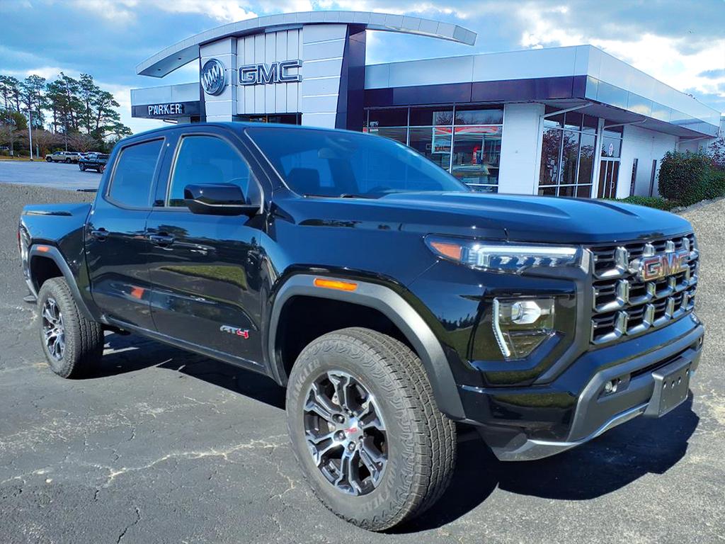 2024 GMC Canyon AT4's photo