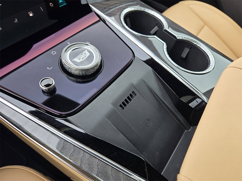 2026 Cadillac Escalade IQ Premium Luxury photo 18