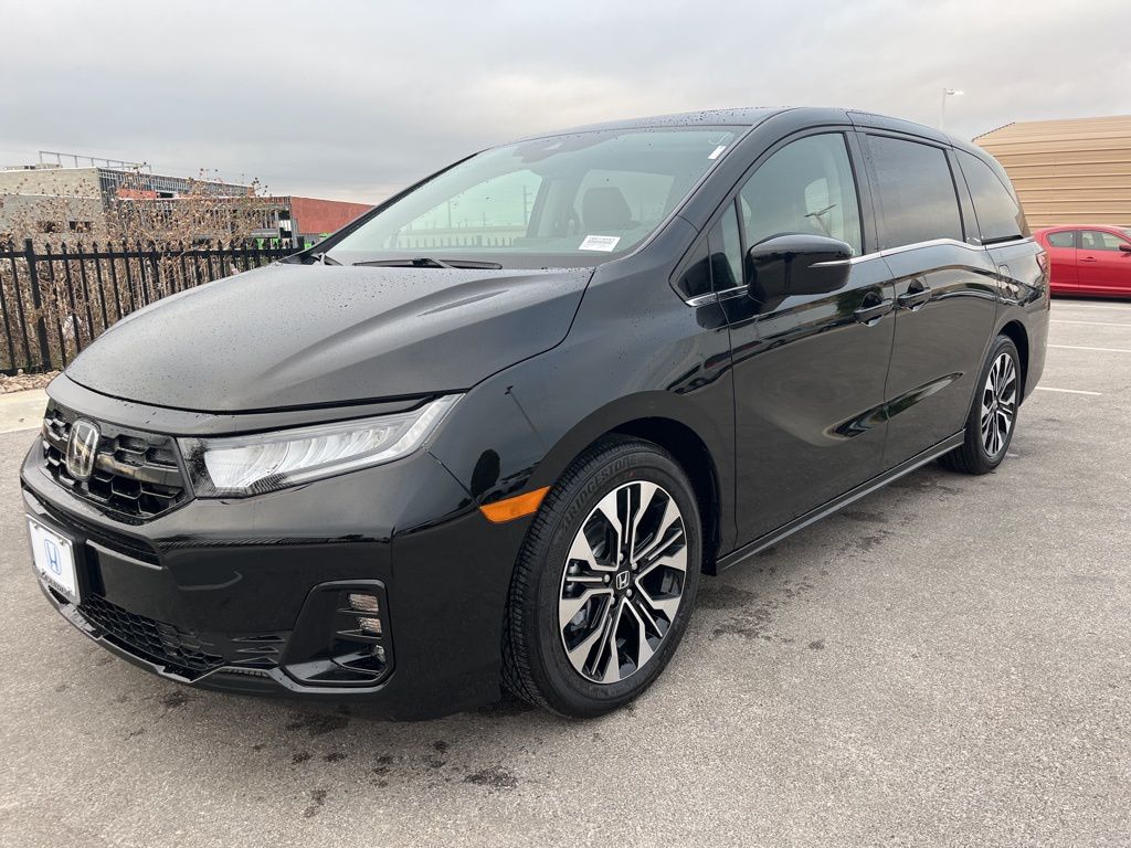 2026 Honda Odyssey Elite's photo