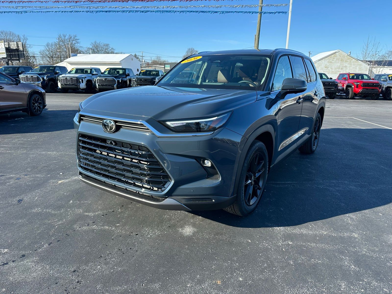 2026 Toyota Grand Highlander Platinum's photo