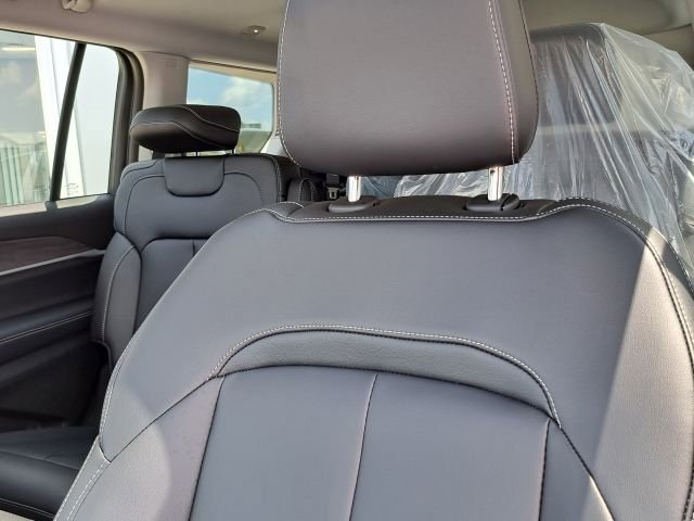 2023 Jeep Grand Cherokee Limited photo 21