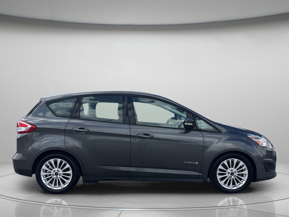2017 Ford C-Max Hybrid SE photo 2
