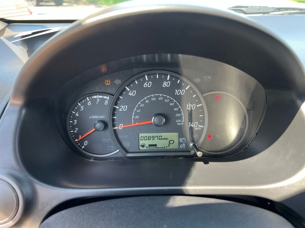 2024 Mitsubishi Mirage ES photo 33