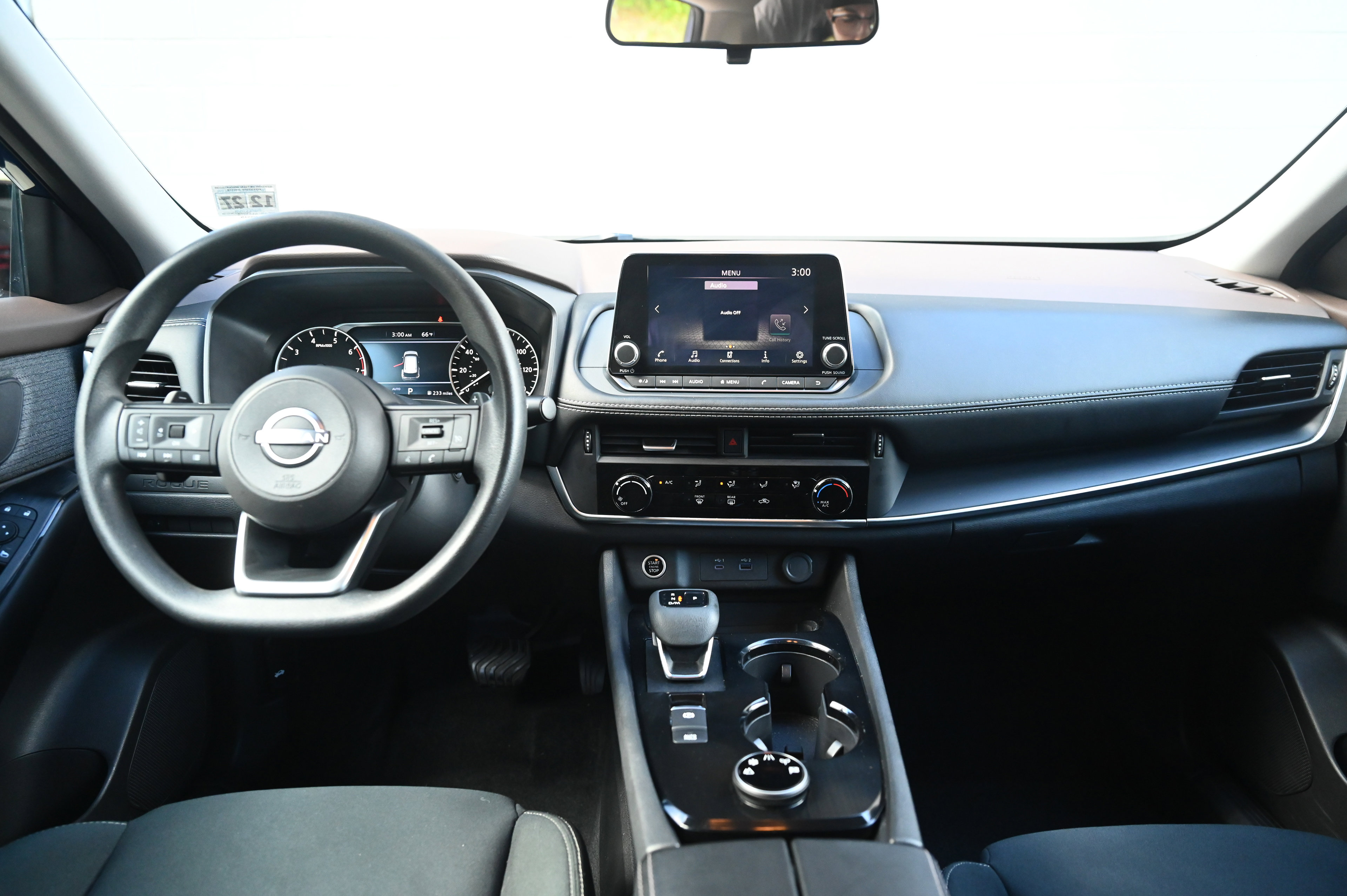 2023 Nissan Rogue S photo 23