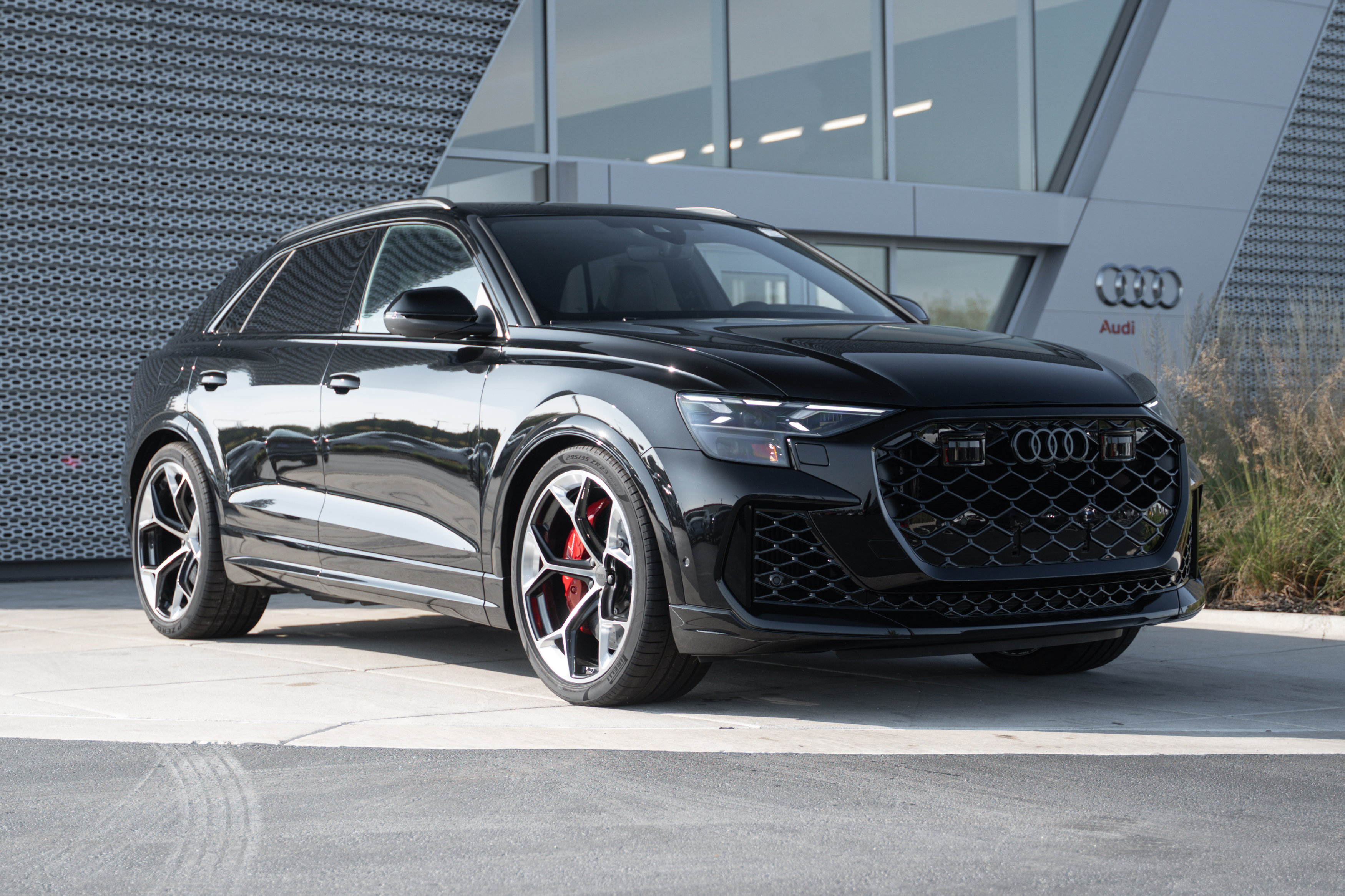 2026 Audi RS Q8 Base's photo