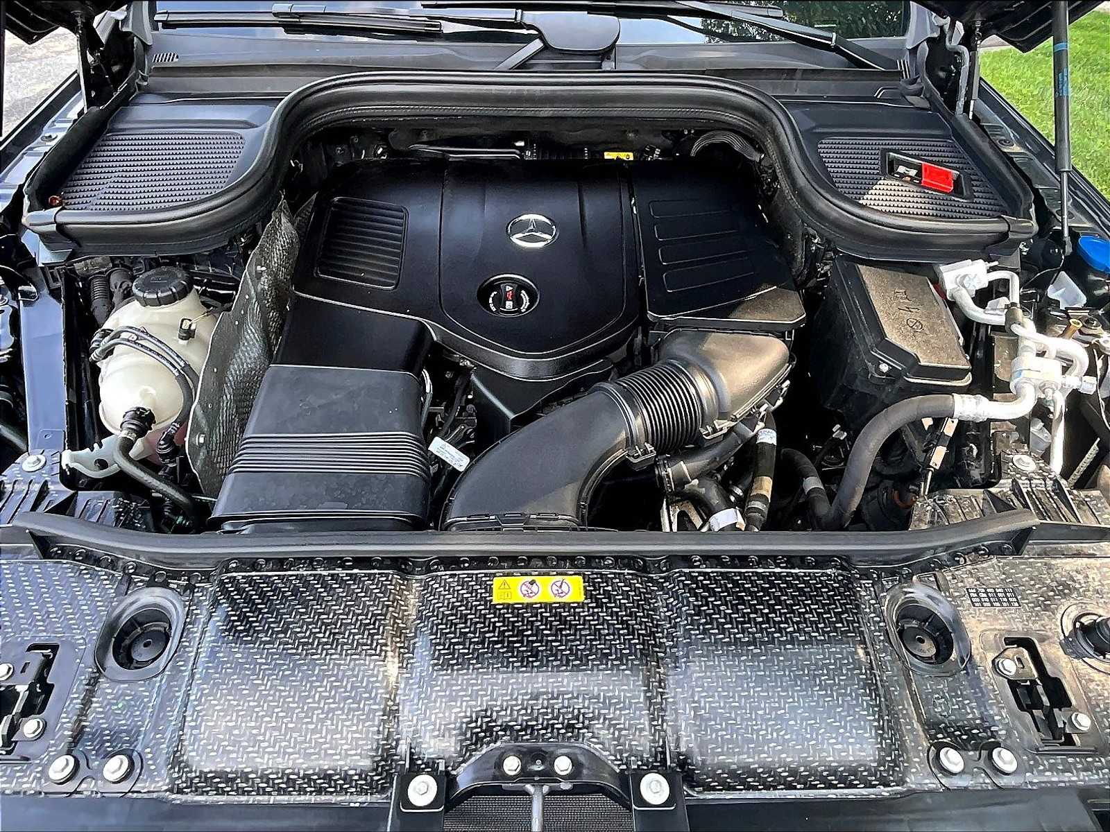 2024 Mercedes Benz GLE 450e photo 28