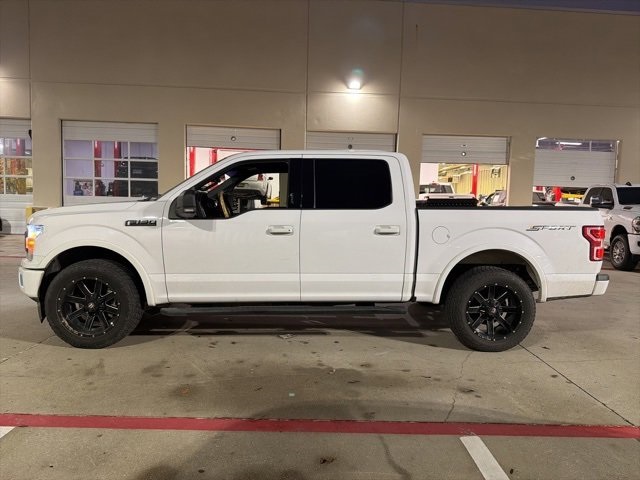 2020 Ford F-150 XLT photo 4