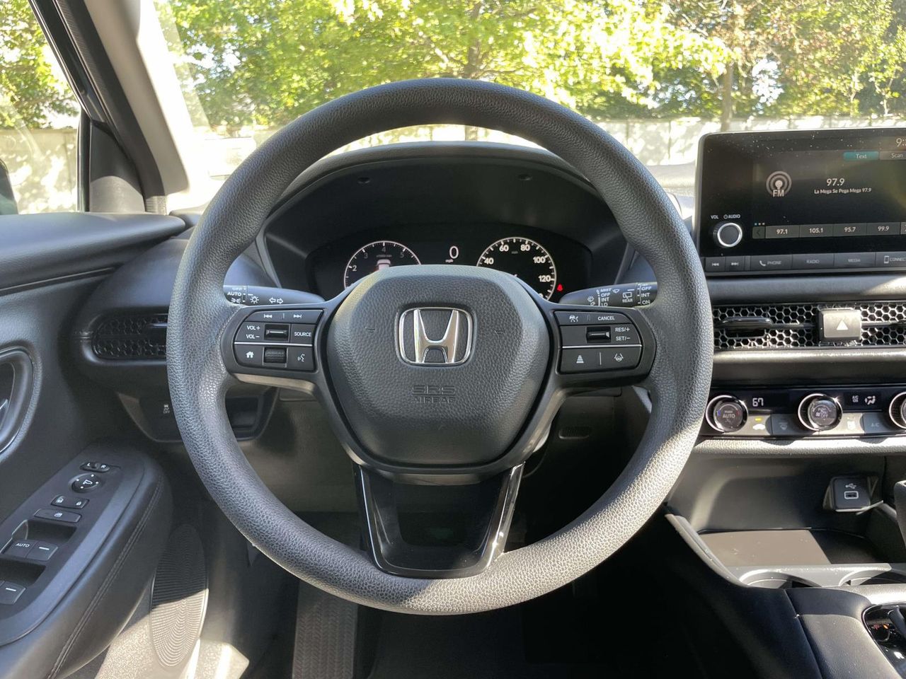 2023 Honda HR-V LX photo 13