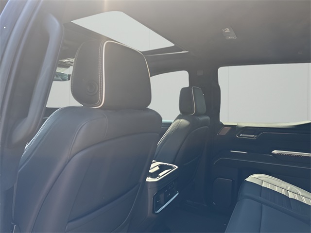 2024 Gmc Sierra 1500 AT4X photo 30