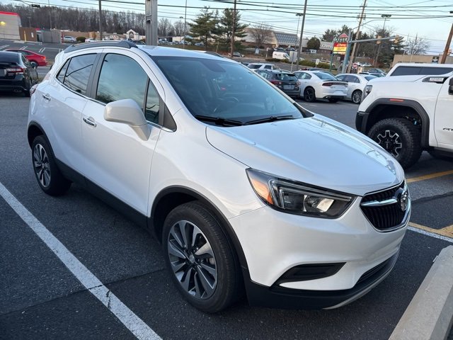 2022 Buick Encore Preferred photo 2