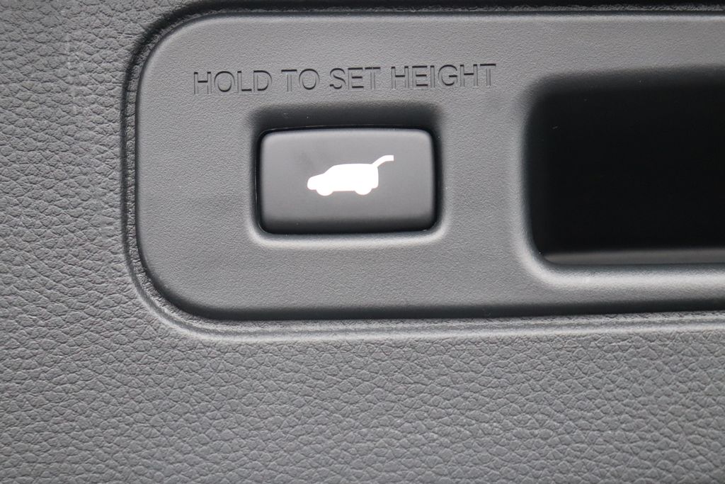2025 Honda Pilot Touring photo 12