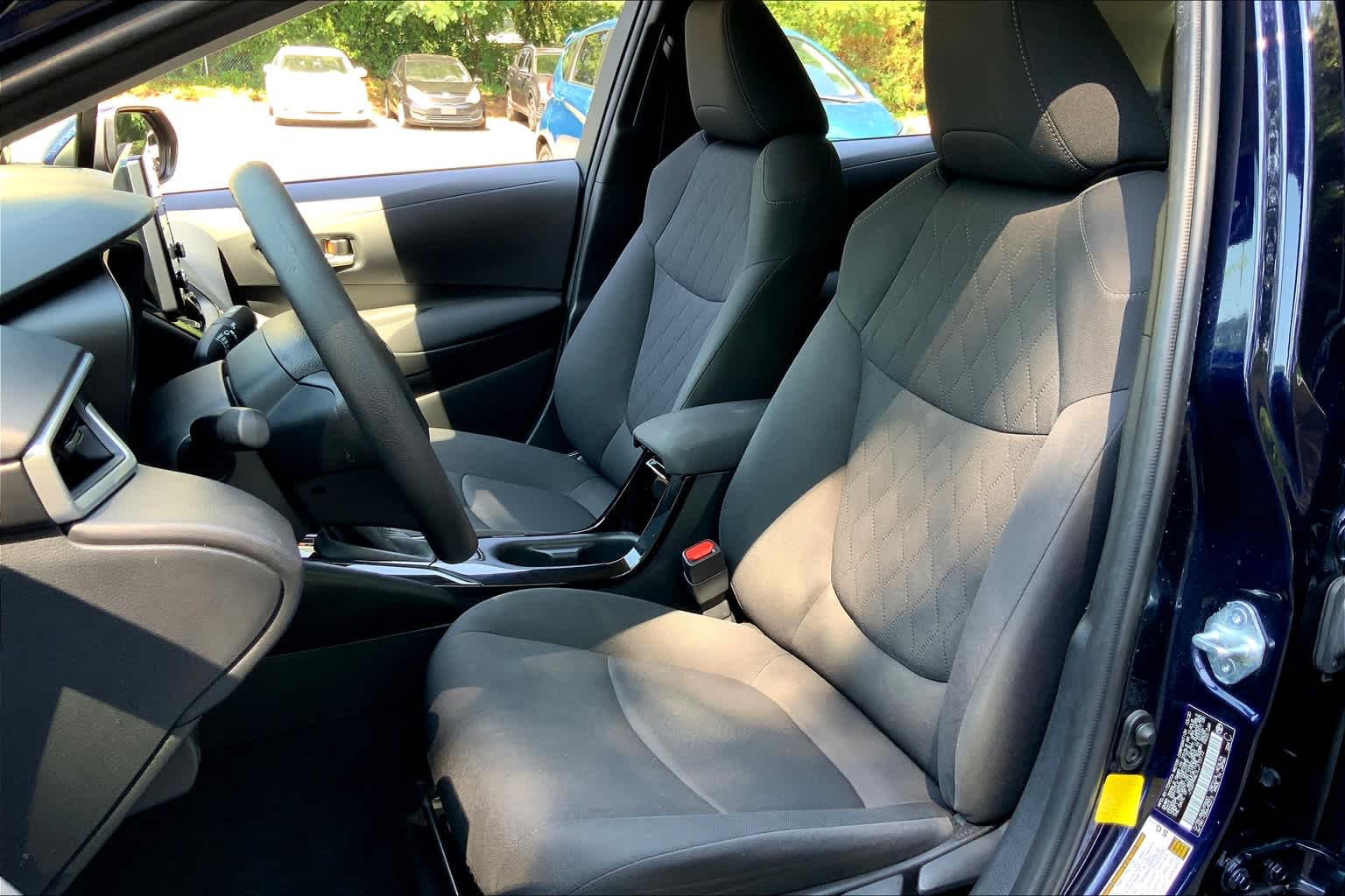 2020 Toyota Corolla LE photo 7