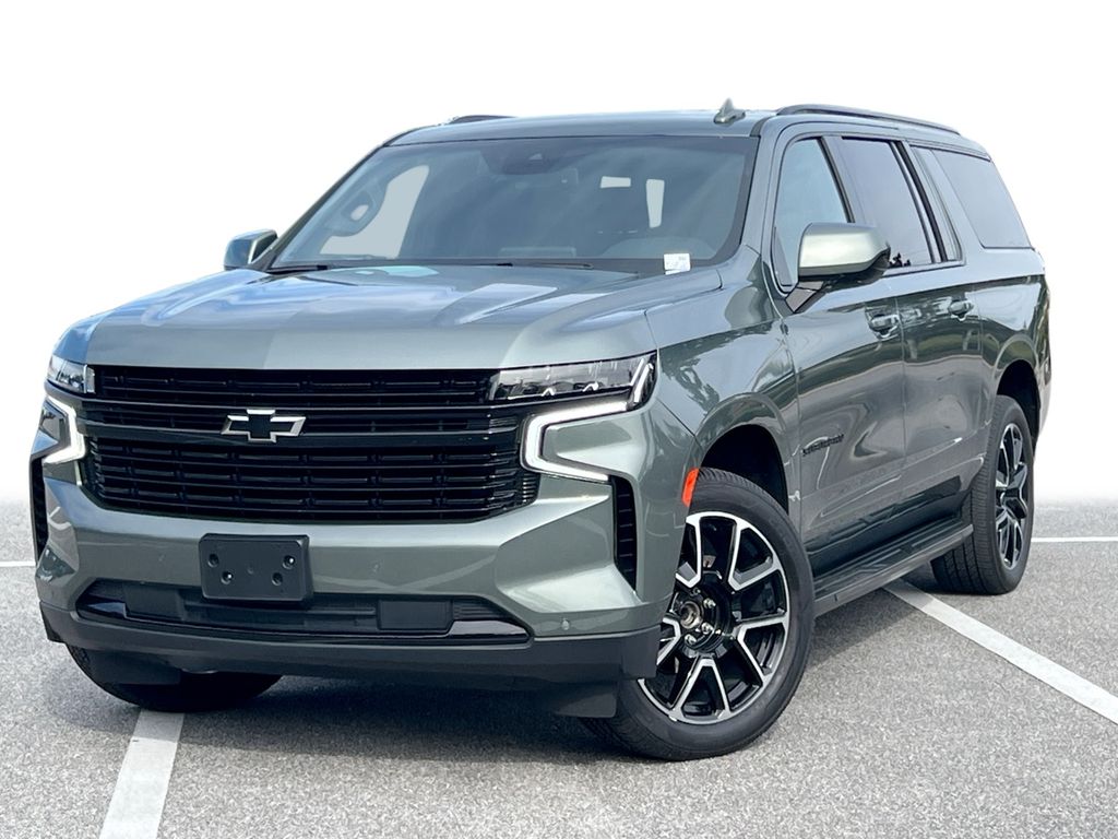 2024 Chevrolet Suburban RST's photo