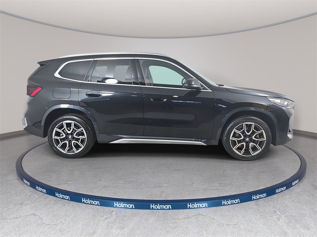 2025 Bmw X1 XDrive28i photo 3