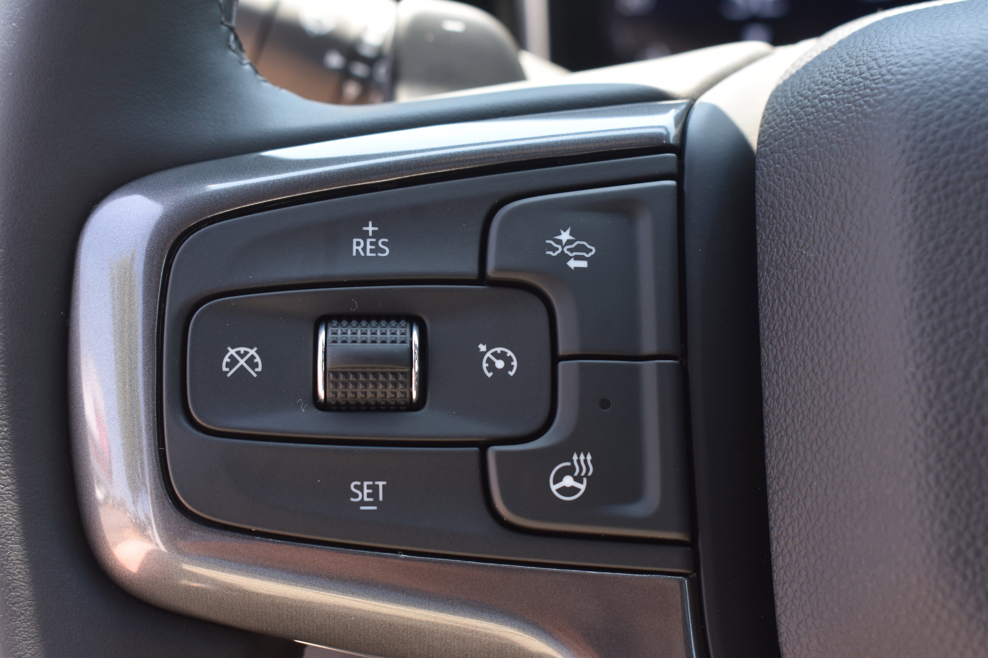 2025 Chevrolet Silverado 1500 ZR2 photo 16