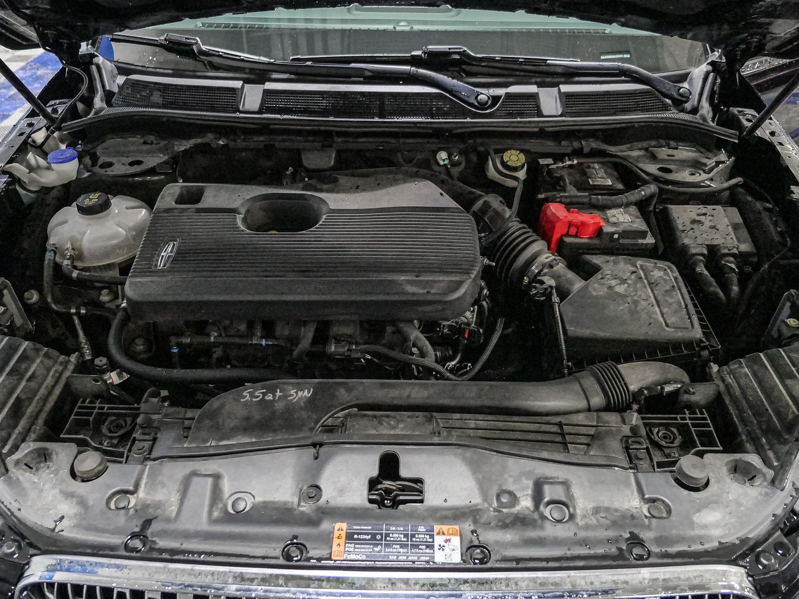 2020 Lincoln Corsair Standard photo 15