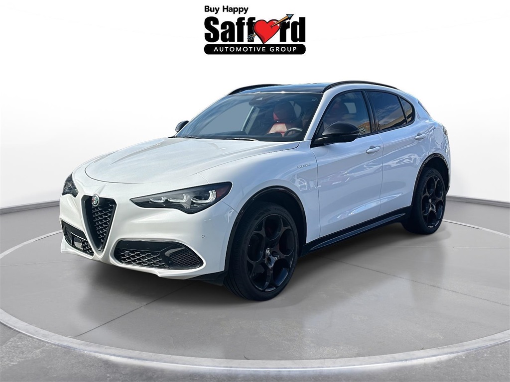 2024 Alfa Romeo Stelvio Veloce's photo