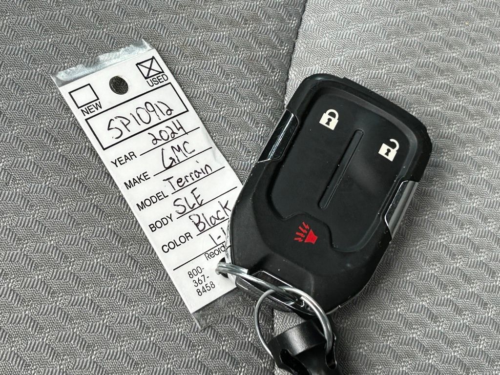 2024 Gmc Terrain SLE photo 43