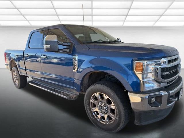 2022 Ford F-350 Super Duty Lariat's photo