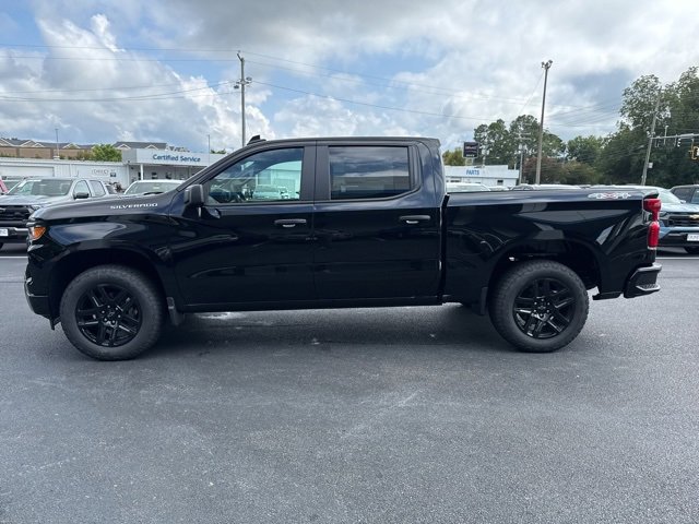 2026 Chevrolet Silverado 1500 Custom photo 9