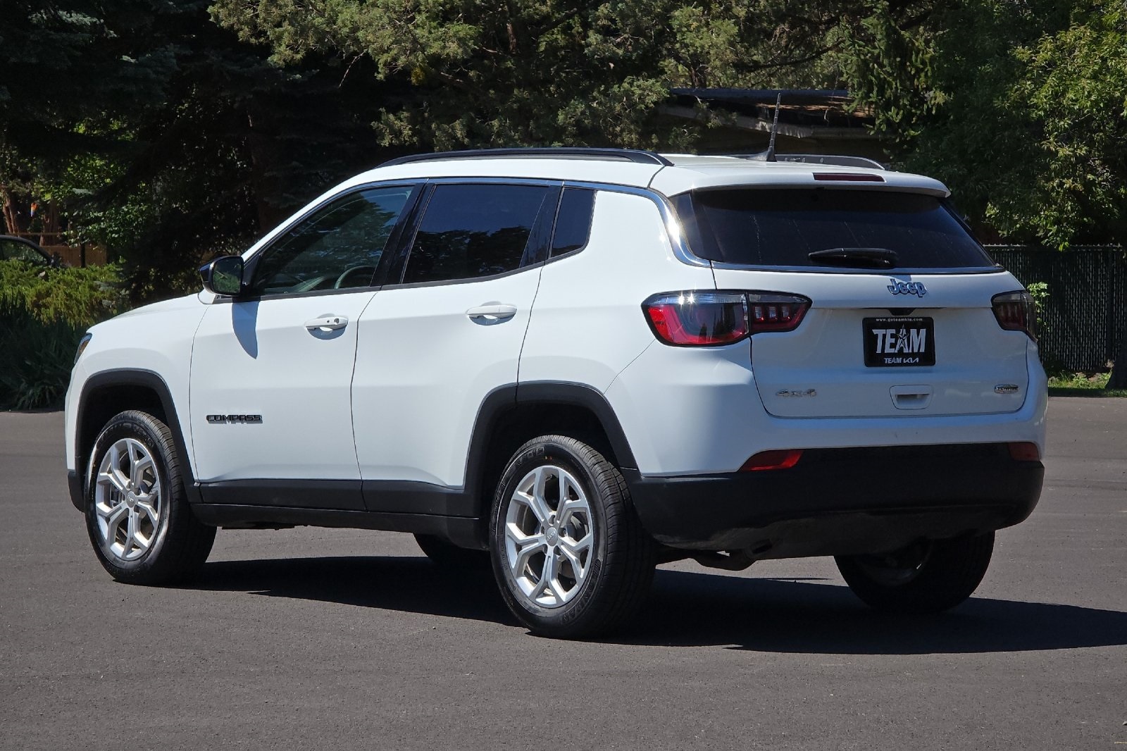 2024 Jeep Compass North Edition Latitude photo 4