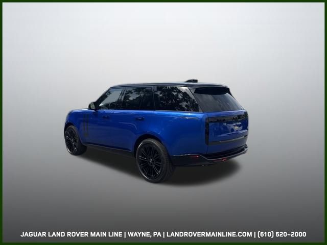 2025 Land Rover Range Rover SE photo 2