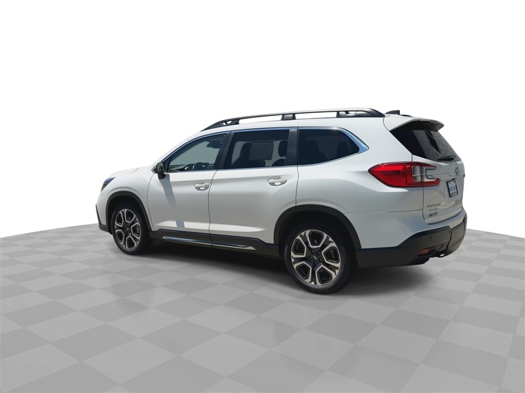 2023 Subaru Ascent Limited photo 4