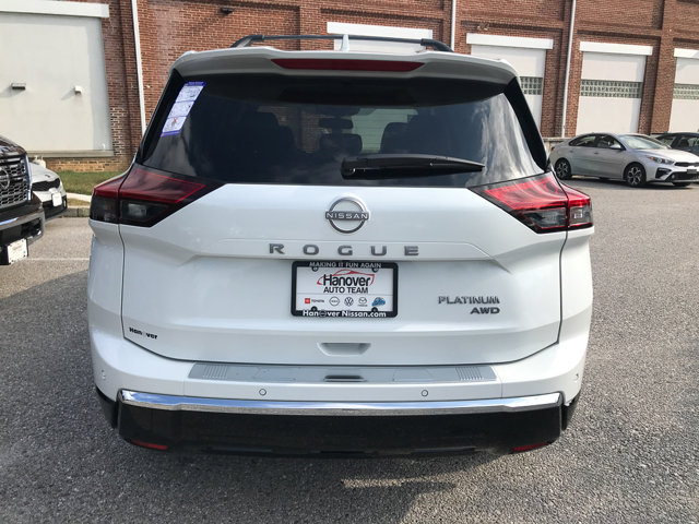 2026 Nissan Rogue Platinum photo 4