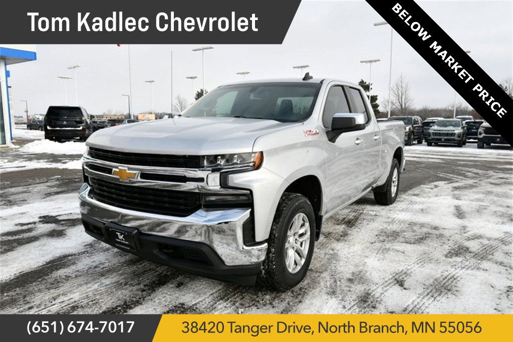 Used 2019 Chevrolet Silverado 1500 LT with VIN 1GCRYDED1KZ415765 for sale in North Branch, Minnesota