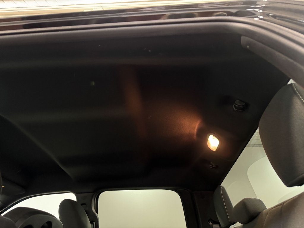 2022 Ram 1500 Classic Warlock photo 7