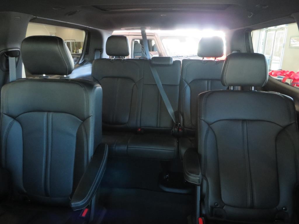 2024 Jeep Wagoneer Series II photo 15