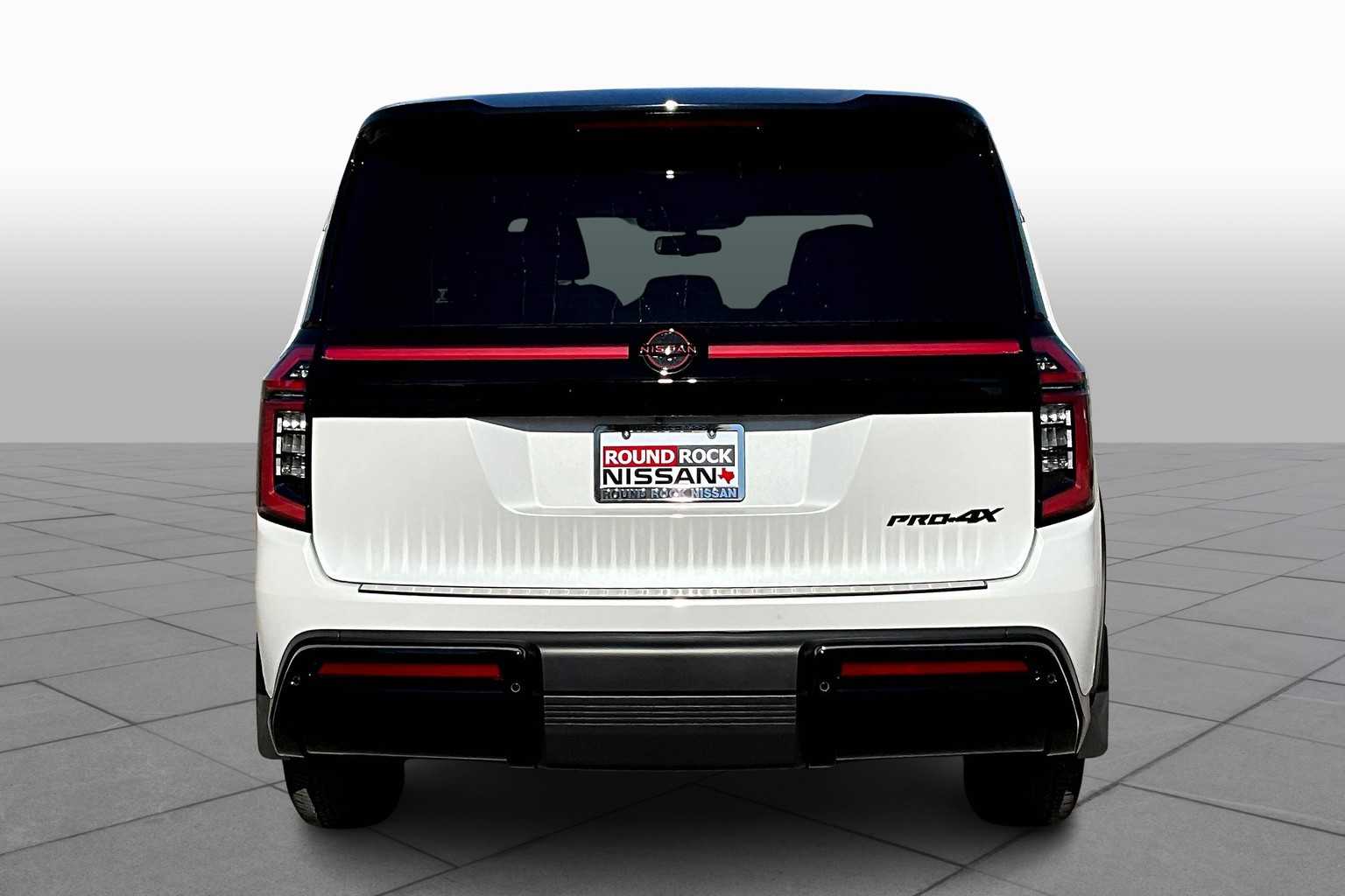 2026 Nissan Armada photo 4