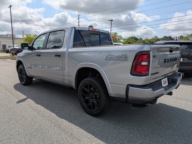 2025 Ram 1500 Laramie photo 4