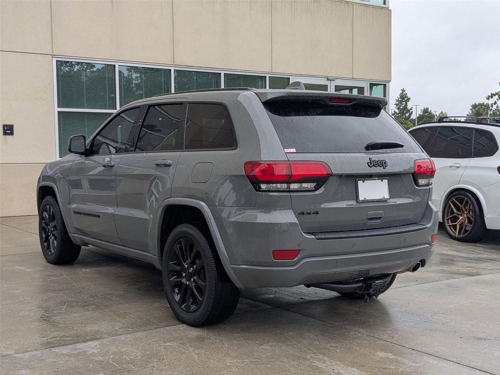 2022 Jeep Cherokee Laredo X photo 6