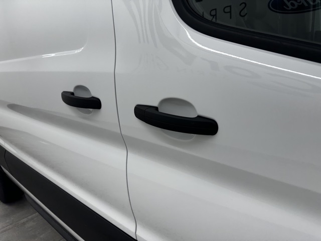 2025 Ford Transit Cargo Van photo 9