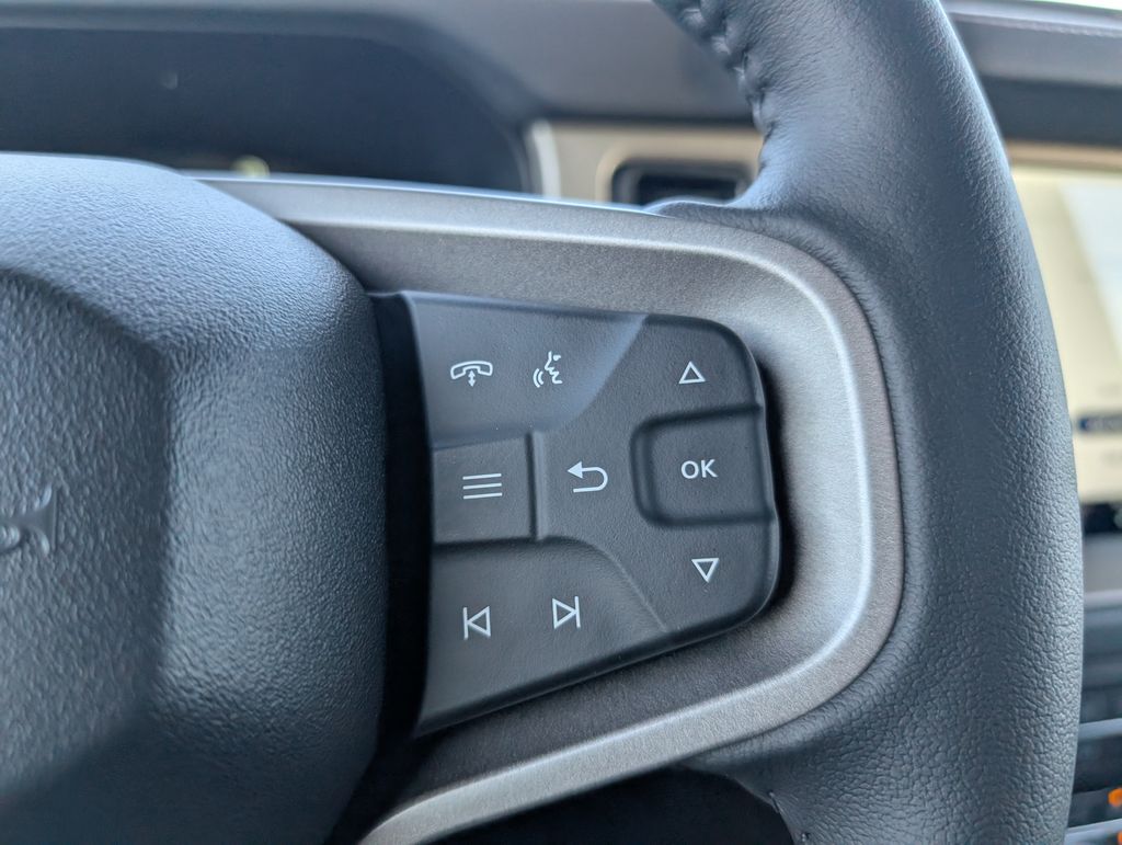 2025 Ford Bronco Outer Banks photo 9