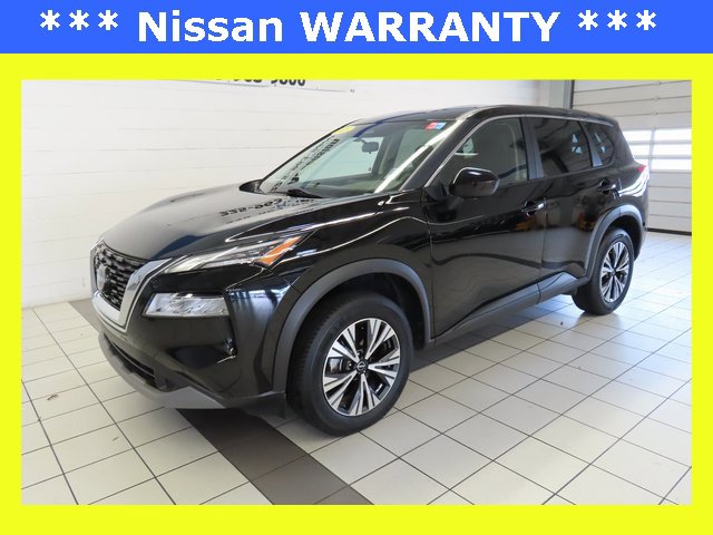 2023 Nissan Rogue SV's photo