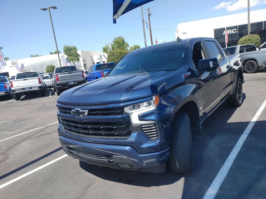 2023 Chevrolet Silverado 1500 RST photo 11